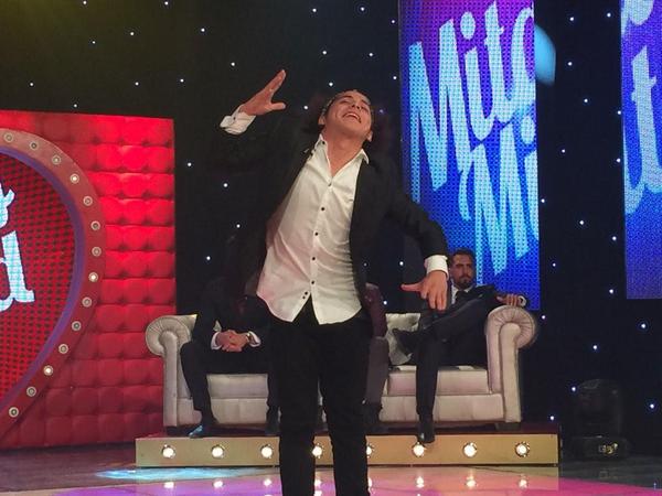 811Alondra's tweet photo. Volvio mi gordo lo amo @brandon_meza http://t.co/48gzj8Nlk2