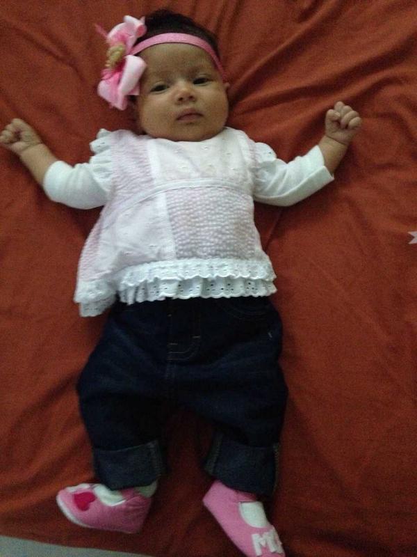 GalvezDoris's tweet photo. Para mi es la niña más bonita porque es mi sangre y es la Bebita de la familia http://t.co/Aa6necVFAA