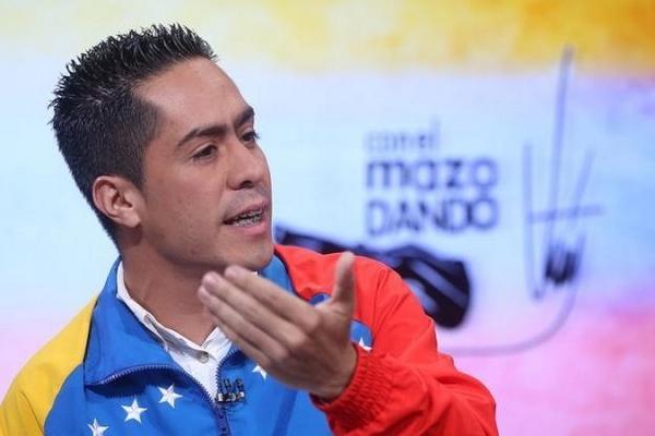 NicolasMaduro's tweet image. Dolor inmenso nos invade con el asesinato de Robert Serra,líder Bolivariano y Chavista,que Dios te eleve a su Gloria