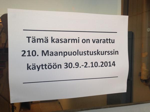 Vegarus's tweet photo. Viimeistä viedään. #mpk210 #internaatti http://t.co/5d7VG5Ao1a