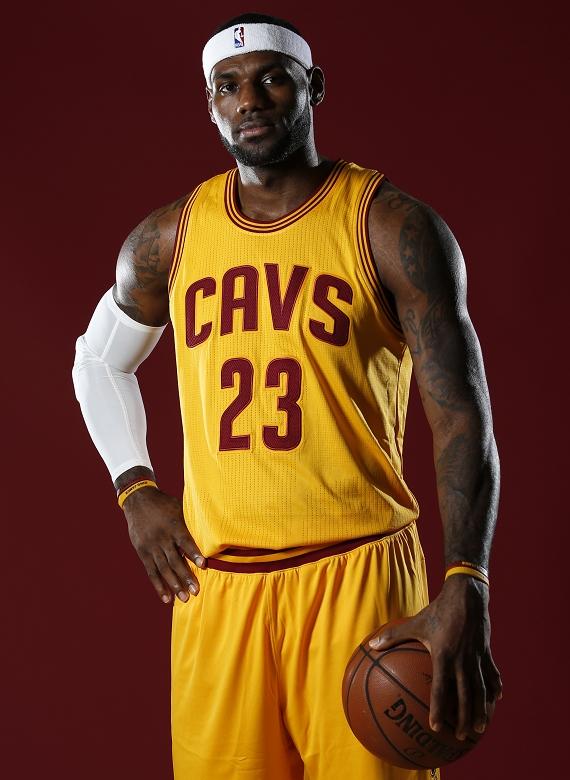 高価値 希少‼️NBAガード レブロンジェームズ キャバリアーズ時代