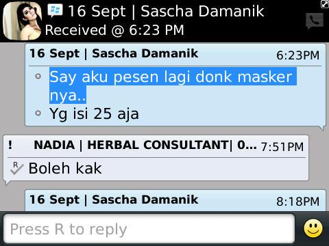 HealthMask's tweet photo. Kak Sascha aja mau order lagi! Kalian masih mikir beli maskernya? ;) invite 28A71635 http://t.co/S2zCB9MWYO