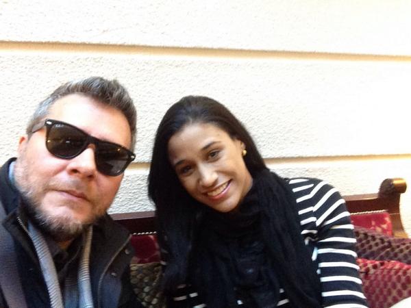 Saliendo a la rueda de prensa en el San Petersburgo Media Forum <a href="/lahoracero/">La Hora Cero</a> en #Rusia <a href="/amandakyss/">AMANDA KEY</a>