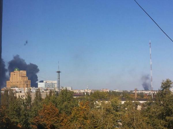 аэропорт сочи адлер. пожар в переделкино ближнее. пожар в рассказовке. аэропорт шереметьево нефтебаза. крупные пожары в аэропорту.