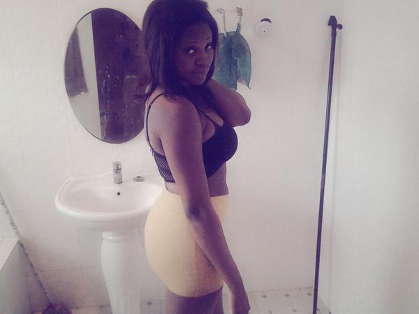 mzshebabe's tweet photo. Cute n natural face...good morning peep http://t.co/luEVOTOhnl