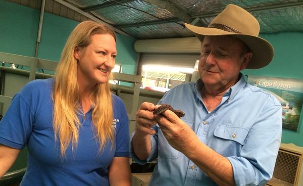 seabirdrescue's tweet image. Me and Dr Harry. Don't miss the show tomorrow night! #BetterHomesandGardens #7Network