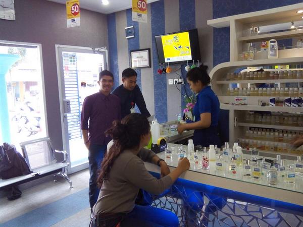 azwaperfumepku tweet picture