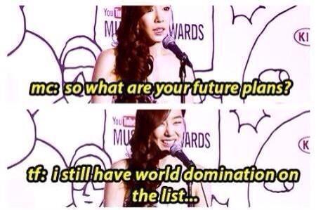 jungsooyeonkr's tweet photo. world domination is still on tiffany's list #WeWantJessicaBack #OT9Forever http://t.co/39H6aTKxHO