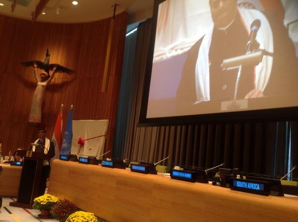 KvanOosterom's tweet photo. Participating in "International Day of Non-Violence" hosted by PermRep India Mukerji. @IndiaMission2UN #GhandiDay http://t.co/nqCqzIYNzd