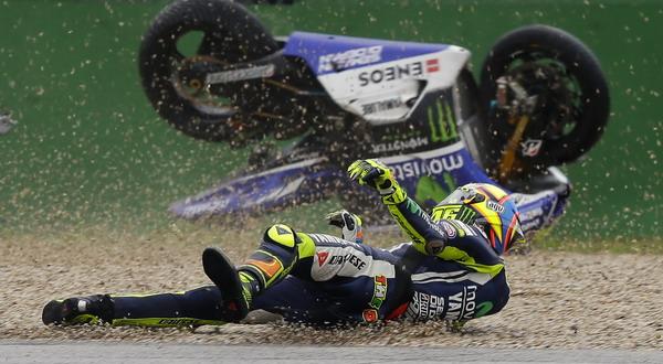sports.okezone.com/read/2014/09/3… 
Rossi Bicara Insiden MotoGP Aragon