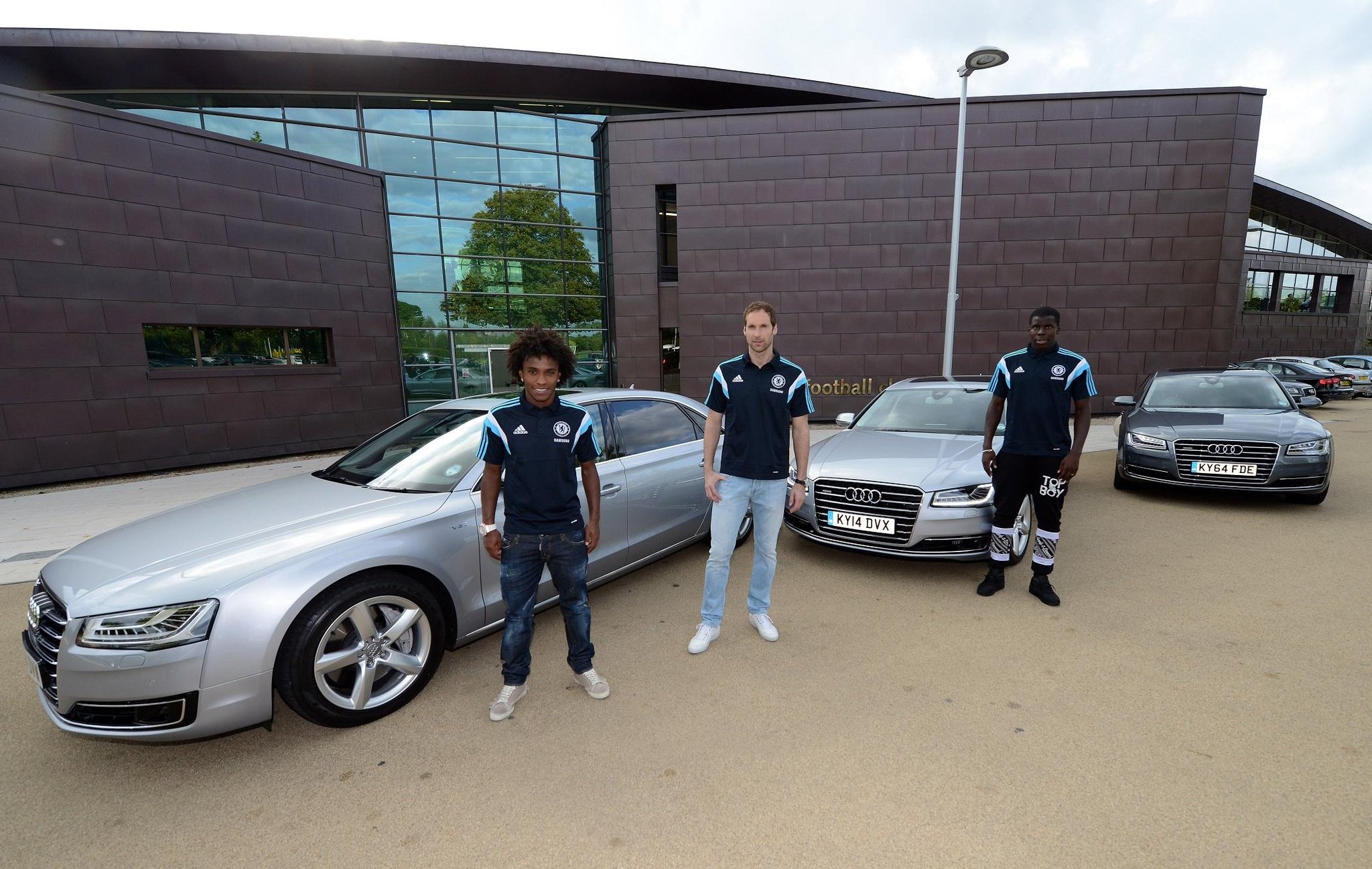 Embedded image permalink