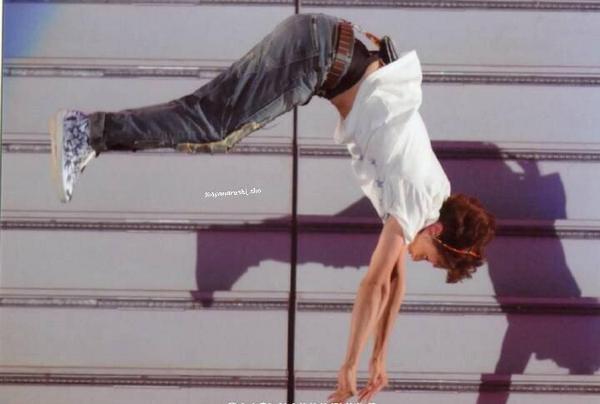 あやな 大野智のバク転の美しさ 大野智のバク転の美しさ 大野智のバク転の美しさ 大野智のバク転の美しさ もうすぐ34歳 Http T Co 5wciwgql4d