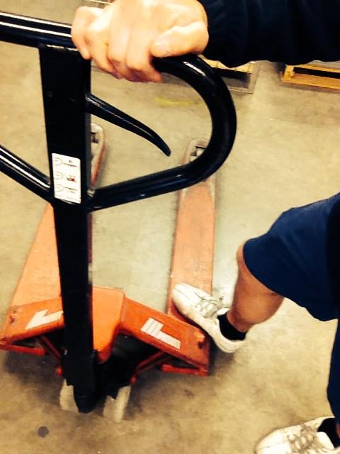 stephentidy9's tweet photo. There's very few things in life more fun than scooting round on one of these! 😬👍 http://t.co/ydPENR4edZ