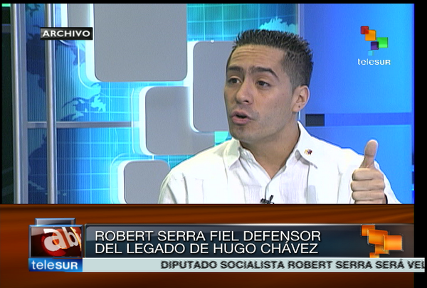 teleSURtv's tweet photo. #ENVIVO | Programa @teleSURAgenda_A recuerda última entrevista del diputado @RobertSerraPSUV a teleSUR http://t.co/4wSpwlx6wT