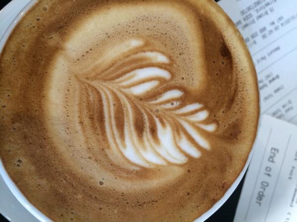 NicolaHurrell's tweet photo. Proud mum, one of my daughters artwork on a yummy #coffee at @Caracolistore #alresford http://t.co/z0rBYoepPD