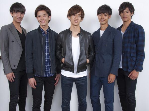 Twitter पर 慶應ボーイコンテスト2021 告知 ミスター慶應コンテスト2014三田祭ファイナルステージ 日時 11月24日 月 祝 14時40分 場所 三田祭中庭ステージ 慶應義塾大学三田キャンパス グランプリ 準グランプリが発表されます ぜひご来場下さい