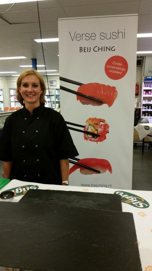 BeijChing's tweet image. Sushi proeverij @sligro Veghel.
