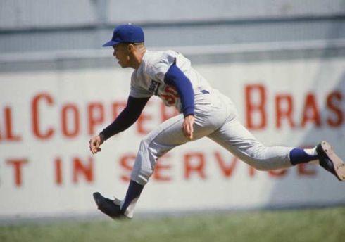 Happy 82nd birthday to Maury Wills, co-MLB Player of the Year in 1962. 