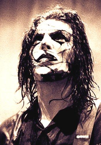 Happy Birthday James Root...one of the greatest guitarist ever lived... 