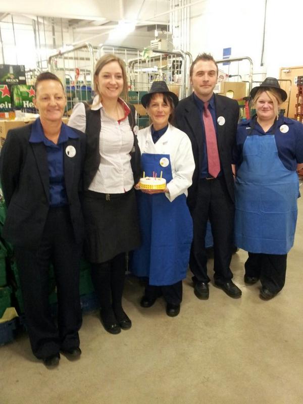 Smile and chat. Happy bday louise from happy hoyland <a href="/Chris_OBrien32/">Chris O'Brien</a> @tesco_hoyland  <a href="/maffyp/">matthew</a>