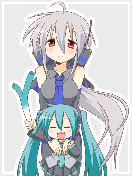 ItsHatsuneMiku_'s tweet photo. My sweet big sis Haku 姉 http://t.co/kliX0k9e9o