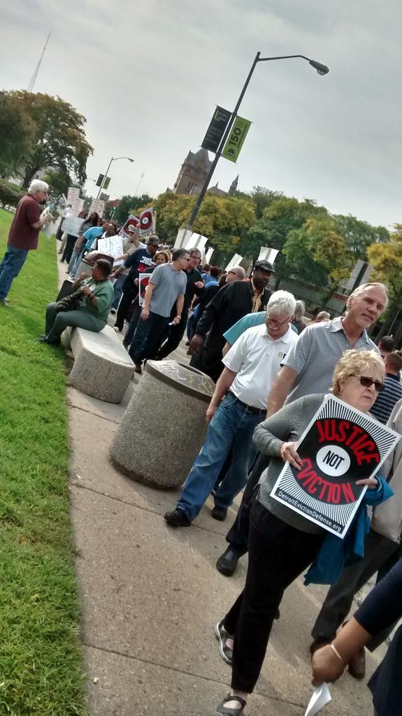 #melwatt not welcome. Fannie Mae meets resistance in Detroit. #notonemoreeviction #fanniemaefraud