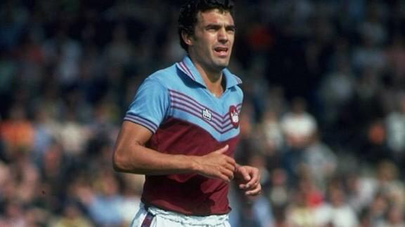 Happy 66th birthday to West Ham & England legend Sir Trevor Brooking. 