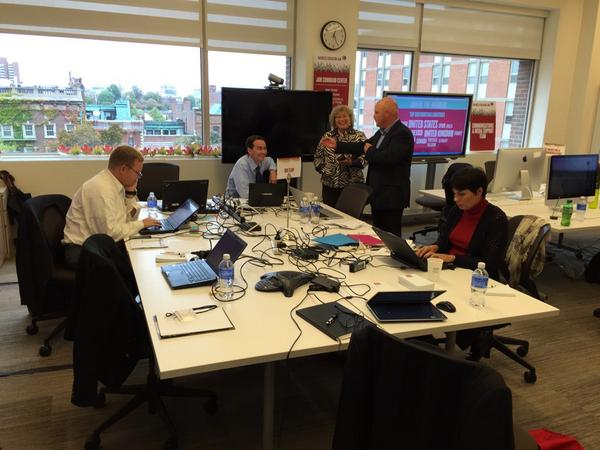 paulrcarlile's tweet photo. IBM Jam team at #BizEdJam with @carolsormilic and @liamcleaver http://t.co/ZZZj9ql5oM