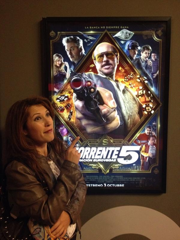 <a href="/SSantiagosegura/">Santiago Segura</a> después de misión <a href="/shhhcabaret/">Shhh Cabaret</a> las Vegas no podía faltar a misión eurovegas.vamos capitán!!!