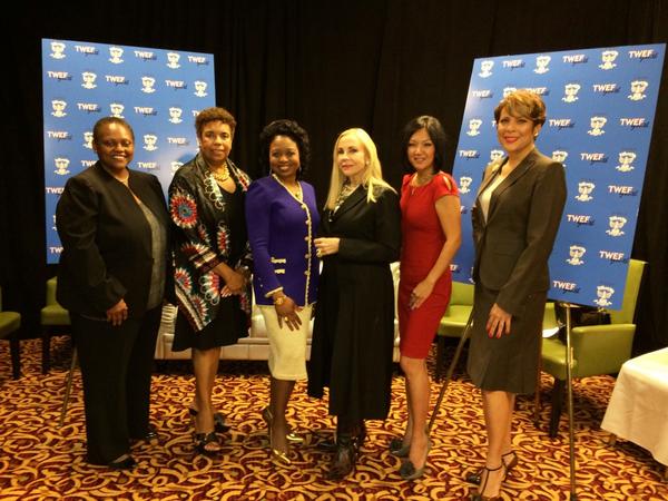 belyndalee's tweet photo. Honoured to be speaking with these powerful women at TWEF conference. @Deavra @TWEFGlobal @DrShirleyDavis http://t.co/anlwSGuQCf