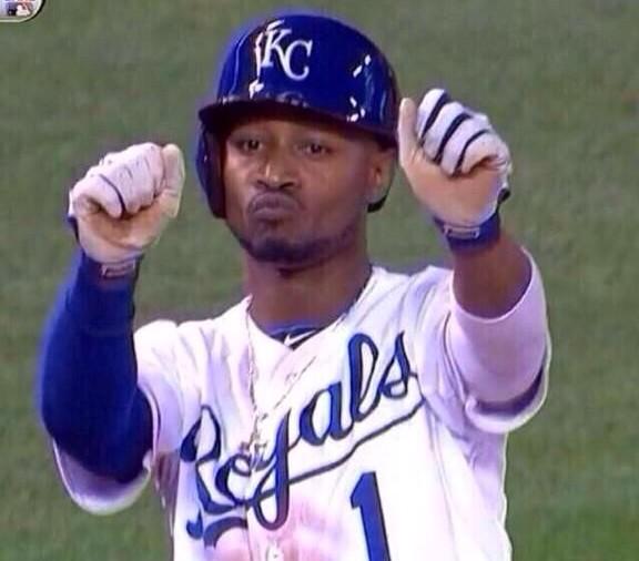 NosebleedHQ's tweet photo. When you get home from practice and food is made http://t.co/Gq31R5fcxe