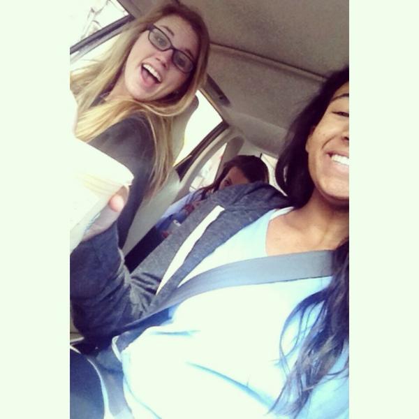 evansjasmine1's tweet photo. @hannahhcolettee HAPPY BIRTHDAY LOVE!! I hope you have a wonderful day! ☺️#handjod http://t.co/no4WCsj7WA