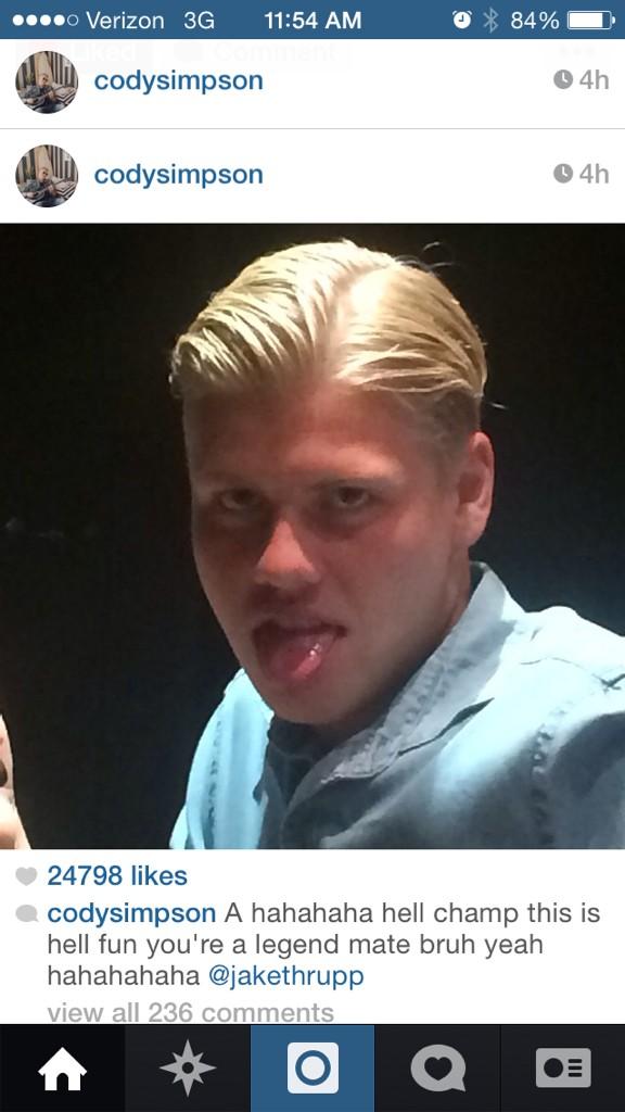 CodstersAngels's tweet image. Instagram is such a great place right now hahahaha omg I'm dying 😂😂😂