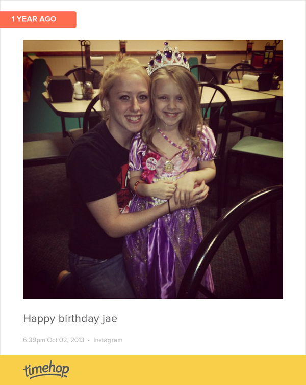 Jessie_Iva's tweet photo. happy birthday to this pretty princess .. I love you jae  http://t.co/eXDDjPagmC http://t.co/OpUAER522M