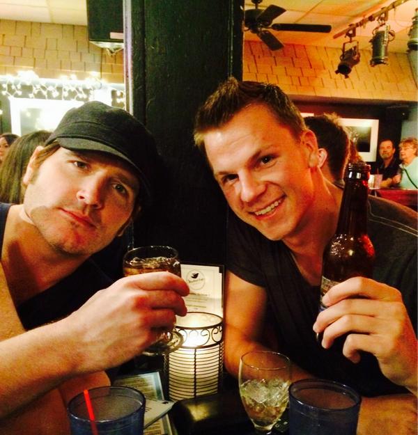CoreyAMiles's tweet photo. @jrodfromoz Great meeting you last night man. What a great way to be welcomed to Nashville. See you around! http://t.co/NkwqB0yvoe