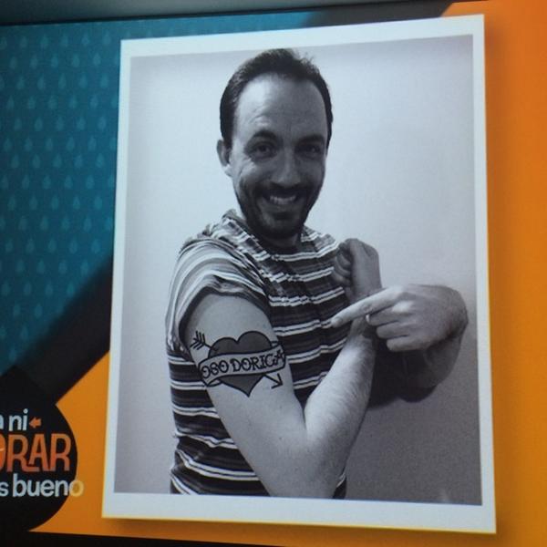 OsoDoriga's tweet photo. Ese @GonCuriel jamás duda en demostrarme su amor. http://t.co/gCLG5pkfbS