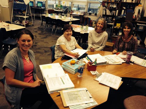 DRDiazGranados's tweet image. Data makes the 2nd grade PLC @PondElem smile. #databinder