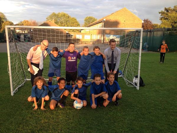 cinders1910's tweet photo. Well Done Year 6! 1st place at tournament! http://t.co/kAXXuasmob