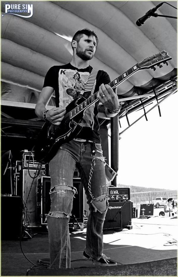 Ben killing it with his <a href="/ESPGuitarsUSA/">ESP Guitars</a> /LTD Viper &amp; some hot <a href="/EMG_PICKUPS/">EMG PICKUPS</a> on stage during <a href="/RockstarUPROAR/">RockstarUPROAR</a> #Tattered