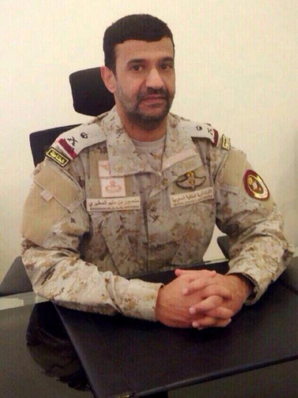 motir_1's tweet photo. الف مبروك
للعميد منصور سليم المطيري
على الترقية لرتبة لواء
قائد مدرسة المضلات في تبوك
متمنين لك التوفيق في خدمة الوطن http://t.co/qpQ5YXPygu