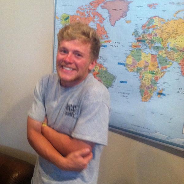 bubba_clements's tweet photo. Happy bday 😊 
@holmanjustin http://t.co/tPbAlkWfxn