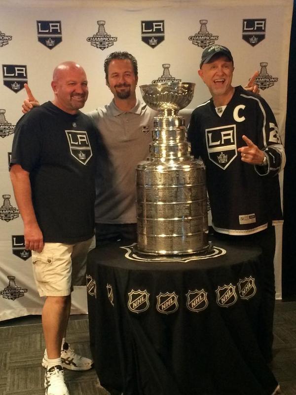 bldflts's tweet photo. Chance in a lifetime! 
Sir Stanley Cup! http://t.co/7IA4WQKRn9