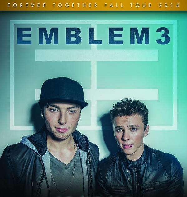 ianreasons's tweet photo. SEGURA O FORNO GIOVANNA SEGURA FIRME #FallTourFollow #E3FallTour http://t.co/r61uzL0HRr