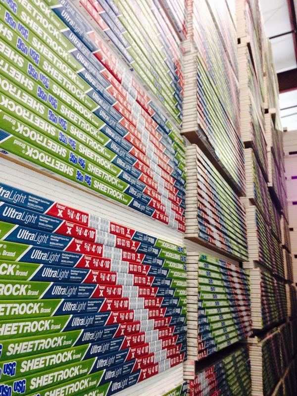 danscullyusg's tweet photo. USG Sheetrock Ultralight FCX easier to lift, carry and install. Stocked at Great Lakes Gypsum Livonia MI #usgbuildit http://t.co/wLAxdUJf8Q