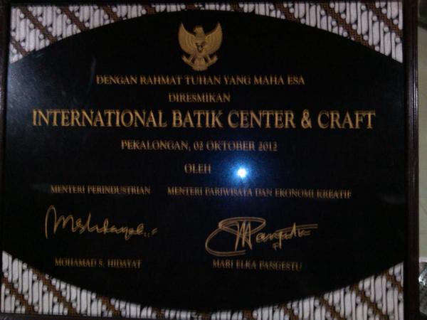 yukkitakejateng's tweet photo. IBC International Batik Center Kab. Pekalongan http://t.co/5rzVIYdXbh