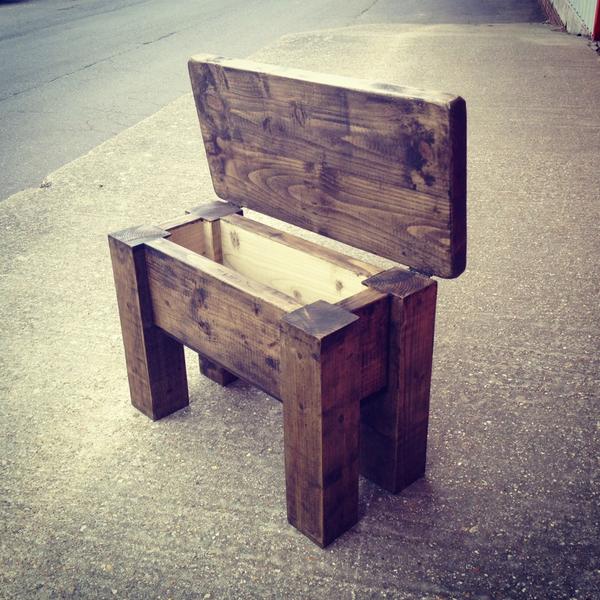 elyrusticERF's tweet photo. Rustic dining bench with storage 

http://t.co/ob9TGjebiv http://t.co/aHx5fVqDYR