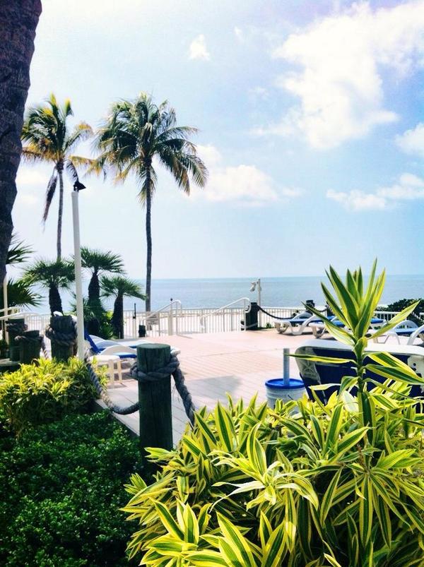 VPII2W's tweet image. Changes in Latitudes, Changes in Attitudes... The Florida Keys. ♥️