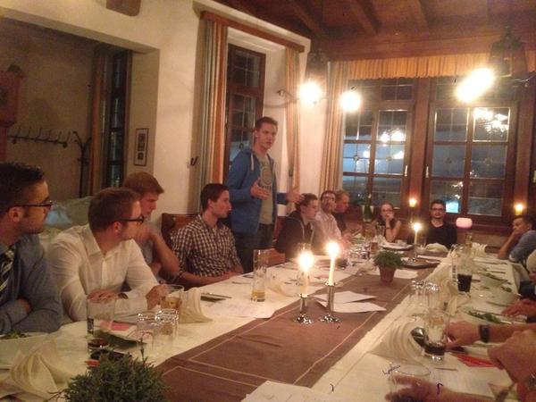 MWolfUngstein's tweet photo. Gerade berichtet UNSER MdB @JoSteiniger Nur geil! http://t.co/7ppStYWgB0