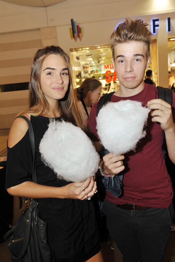 TweetBluewater's tweet photo. Check out some of the action so far! Send in your photos with #BluewaterLockIn for your chance to win £50 to spend! http://t.co/p3kEslnxdH