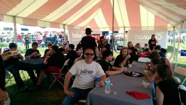 _johnthurston's tweet photo. Great day in NE Arkansas, tailgating this afternoon with @AStateRedWolves. #WeHowl http://t.co/5A5p358fCX